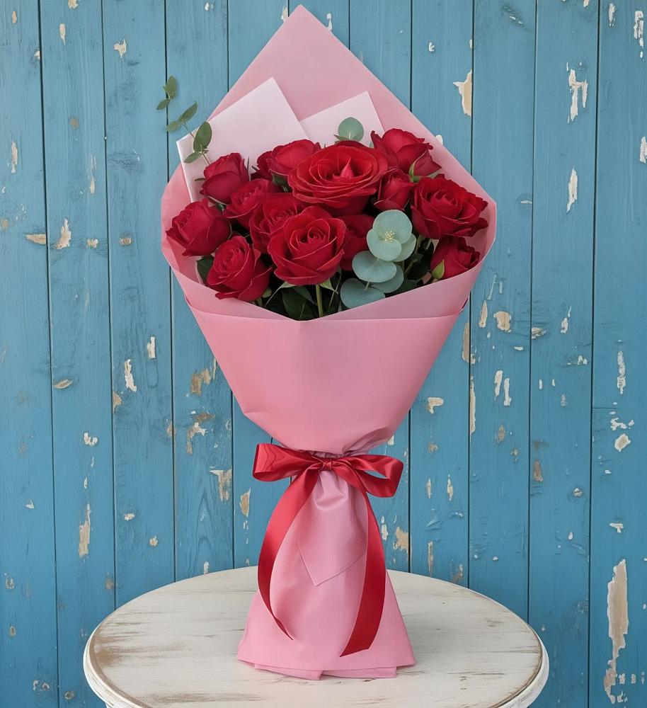 Букет цветов из: Розы в Сенном Краснодарский край