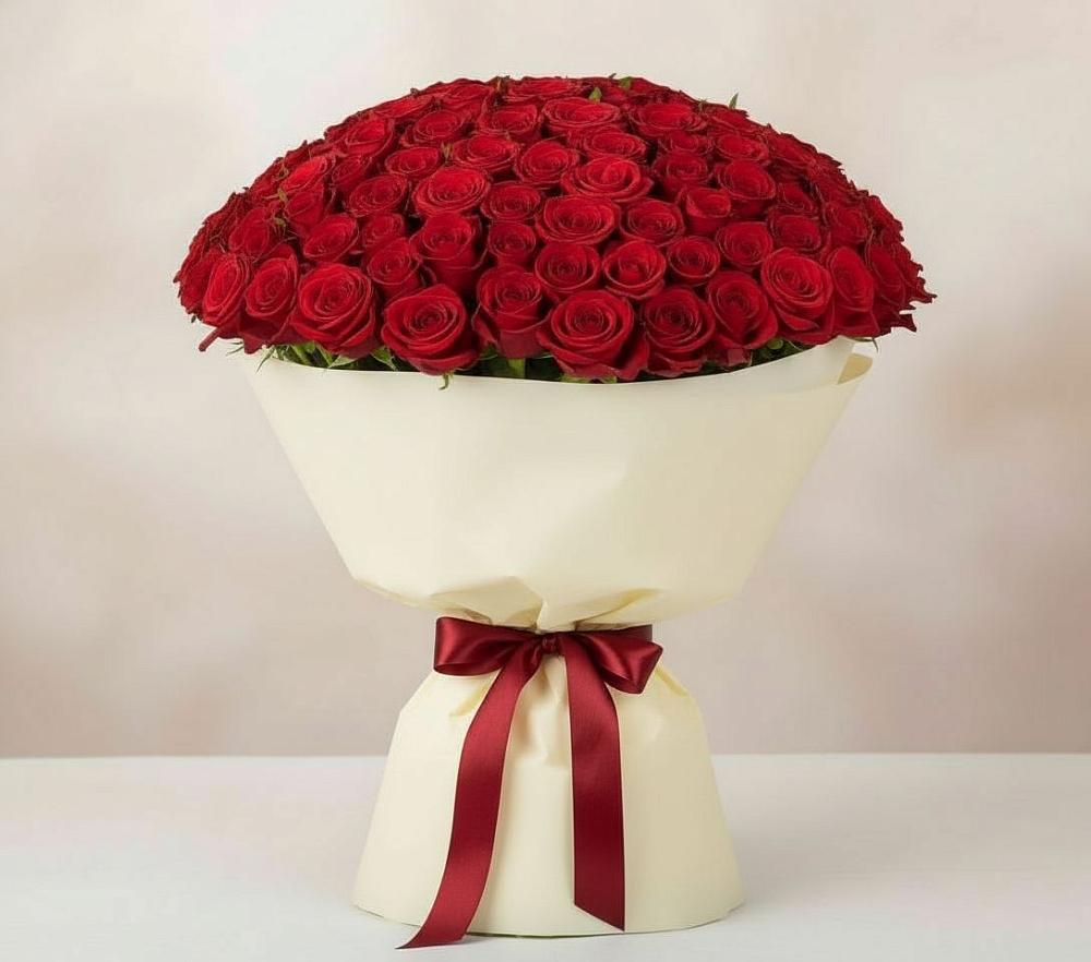 Букет 101 Красная роза Милано в Сенном Краснодарский край