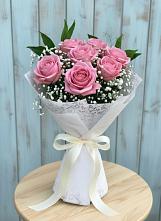 Букет цветов из:  Розы в Сенном Краснодарский край
