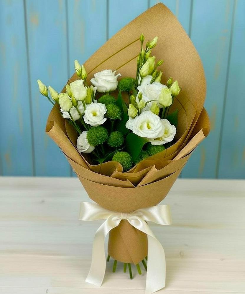 Букет цветов из: Хризантемы и Лизиантусы в Сенном Краснодарский край