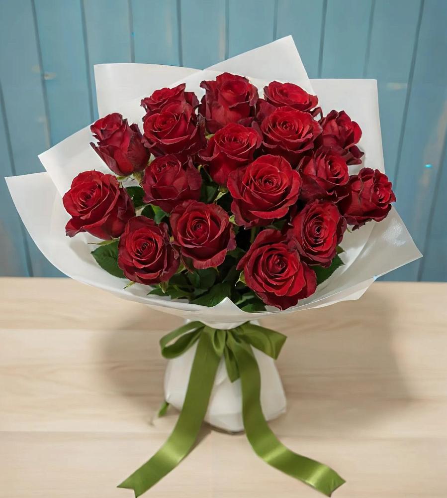 Букет Красные розы в Сенном Краснодарский край