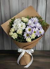 Букет цветов из:  Хризантемы и Розы в Сенном Краснодарский край