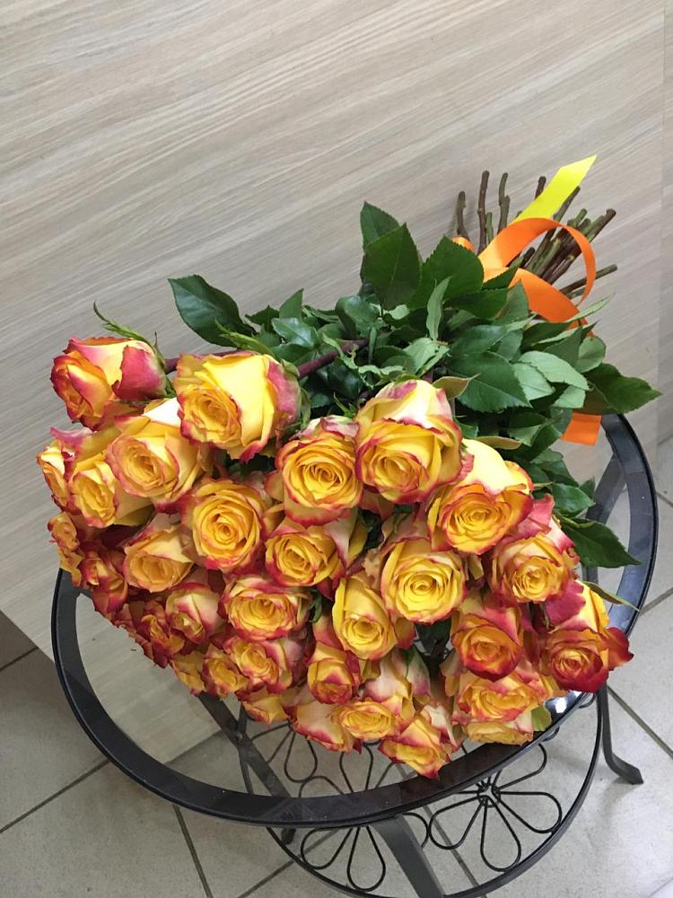 Букет Желтые розы в Сенном Краснодарский край