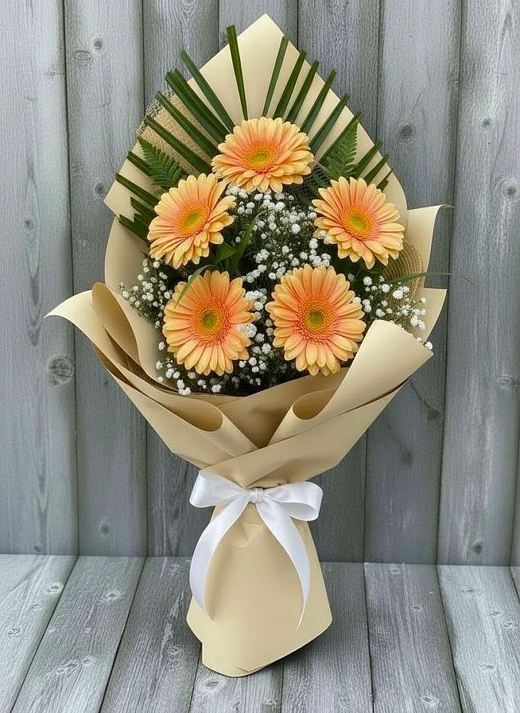 Букет цветов из: Герберы в Сенном Краснодарский край