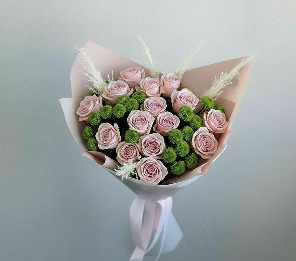 Букет цветов из: Розы и Хризантемы в Сенном Краснодарский край