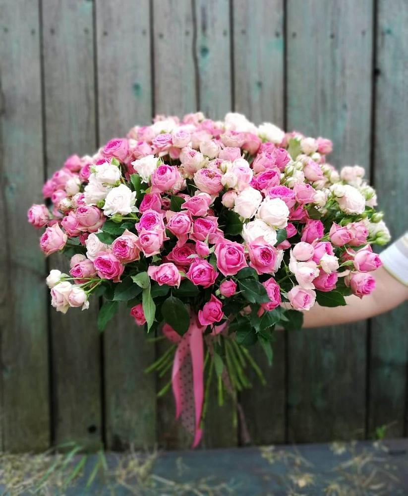 Букет Розовые кустовые розы Натали и Лав Лидия в Сенном Краснодарский край