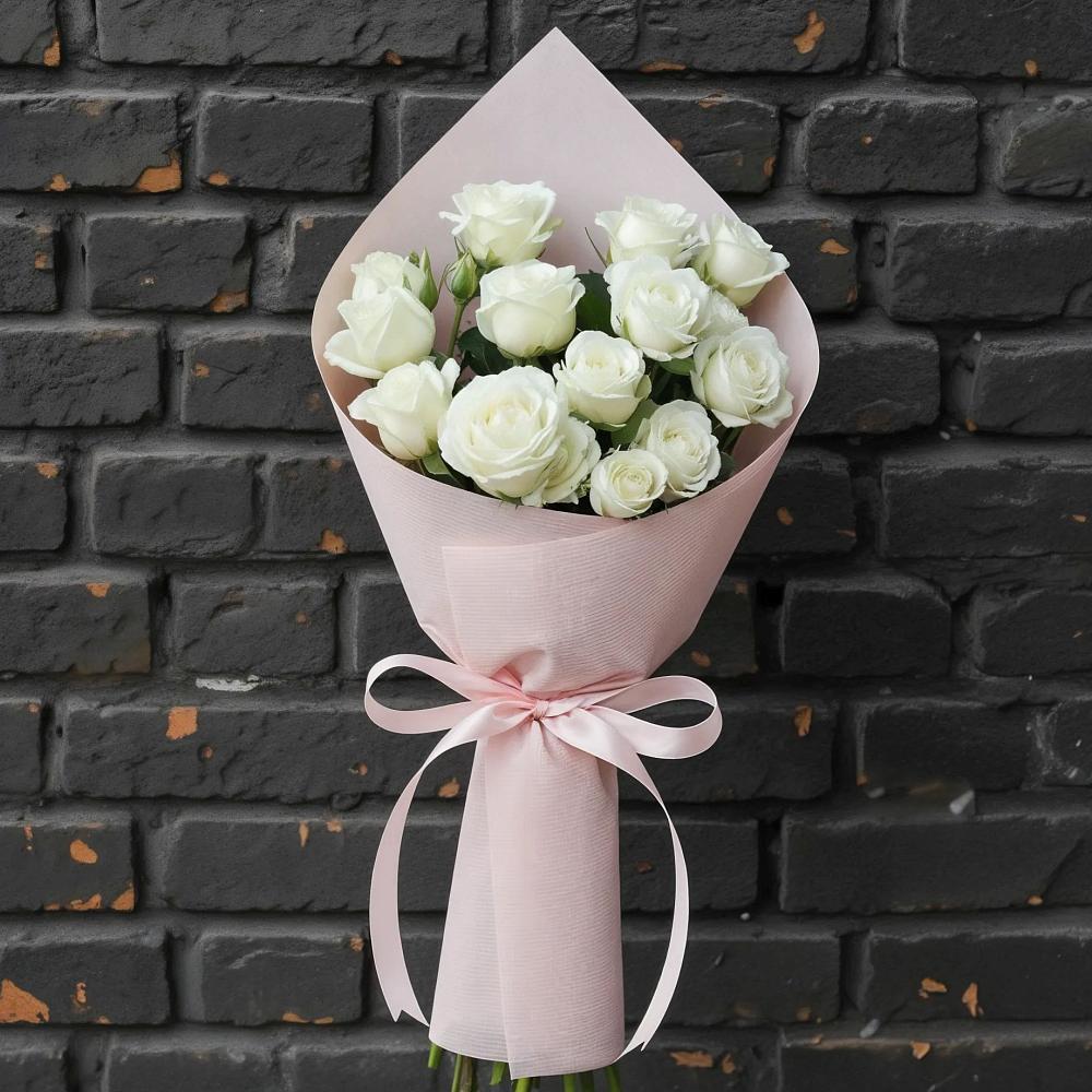 Букет цветов из: Розы в Сенном Краснодарский край