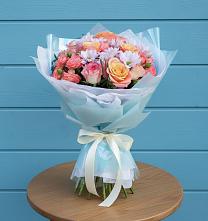 Букет цветов из:  Хризантемы и Розы в Сенном Краснодарский край