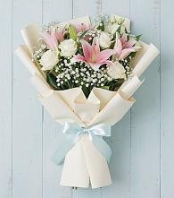 Букет цветов из:  Лилии в Сенном Краснодарский край