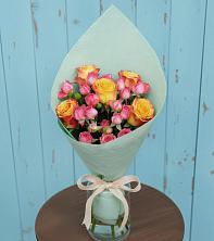 Букет цветов из:  Розы в Сенном Краснодарский край