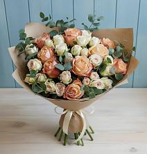 Букет цветов из:  Альстромерии и Розы #REPLACE_PRED# Сенном Краснодарский край
